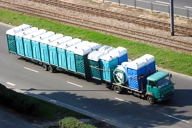 Best Porta potty rental near me  in Albion, IN